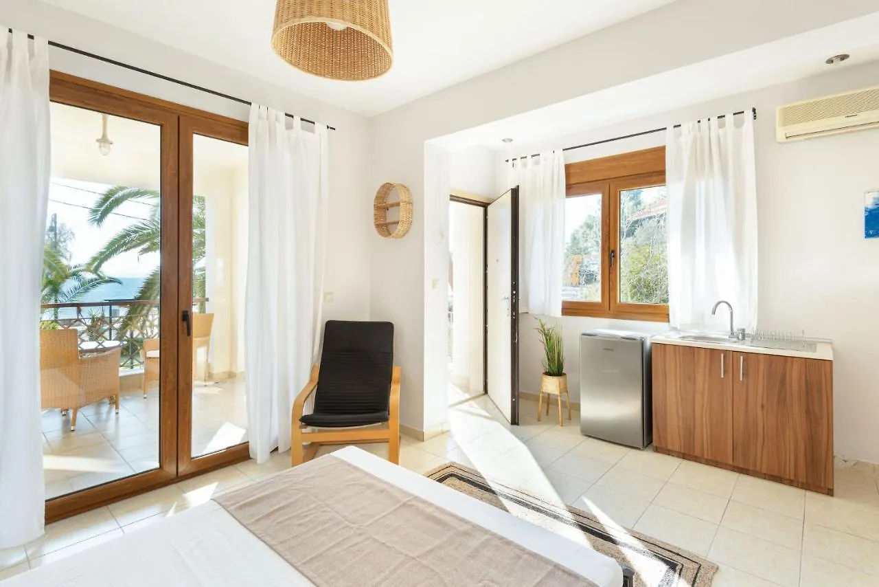 Vitamin Sea Beachfront Villa, Sithonia #Feelslikehome Metamorfosi  Greece