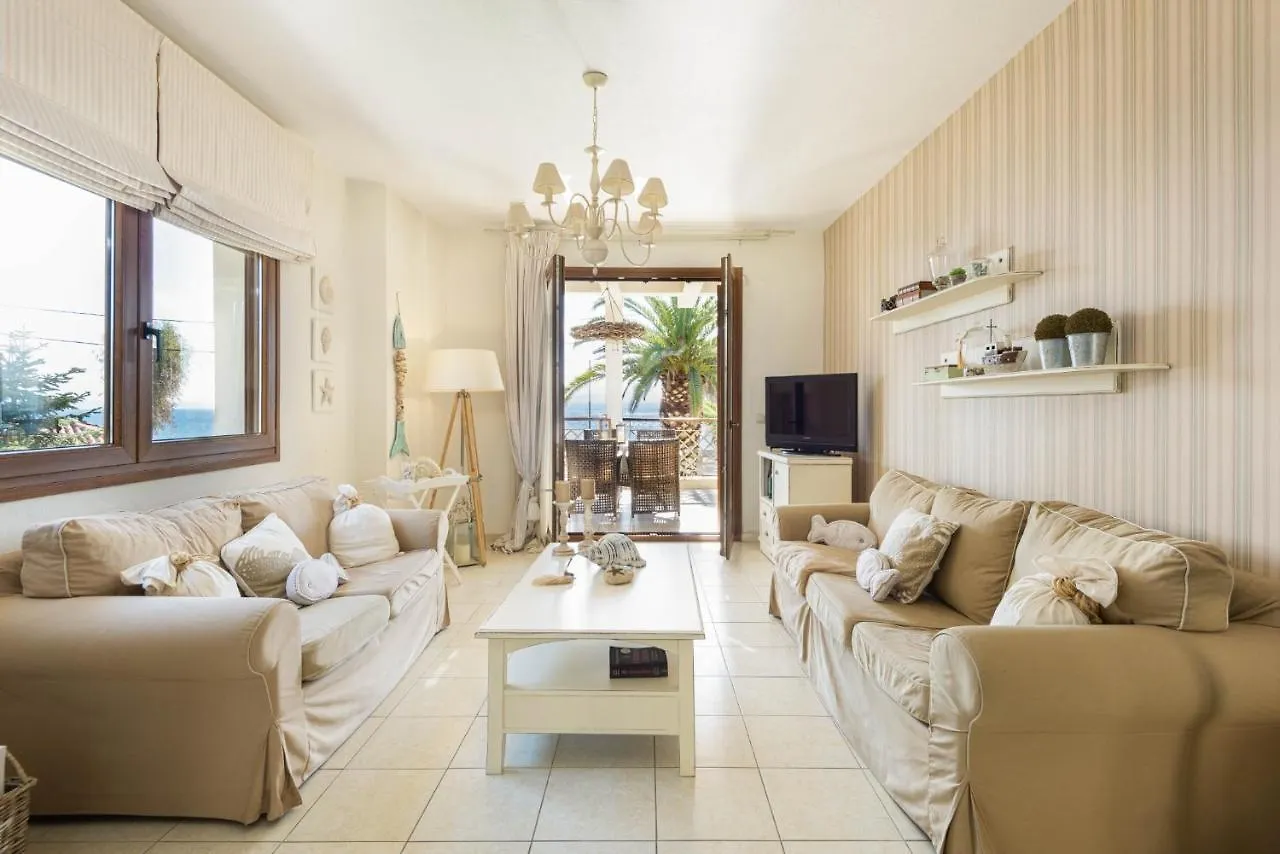 Villa Vitamin Sea Beachfront Villa, Sithonia #Feelslikehome Metamorfosi  Greece